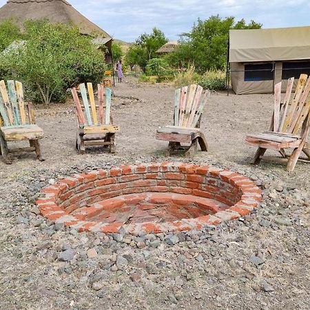 Africa Safari Lake Natron Camping Mtowabaga Esterno foto